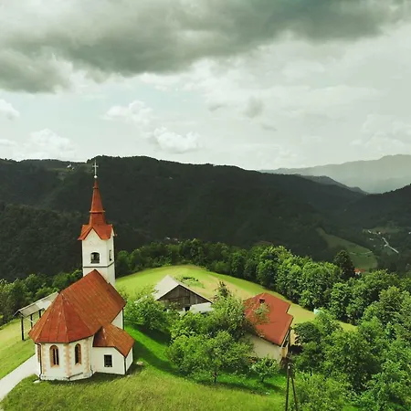 Holiday home Lazec Country House *