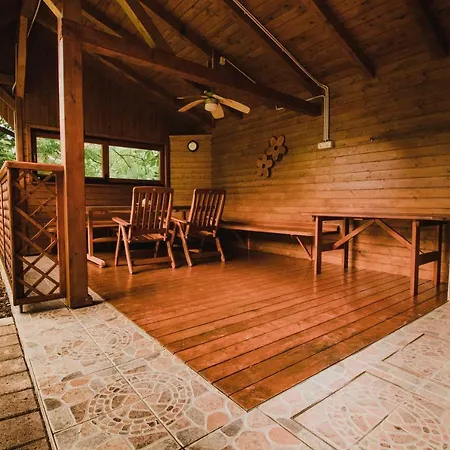 Lazec Country House *