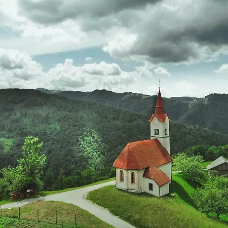 Lazec Country House Pluznje
